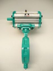 2073-3.jpg 2073-3.jpg