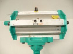 2073-6.jpg 2073-6.jpg