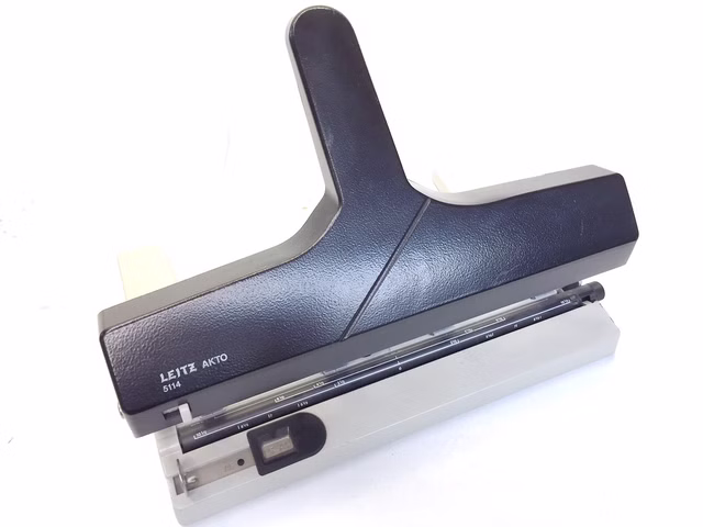 Leitz AKTO 5114 Variabler Mehrfachlocher