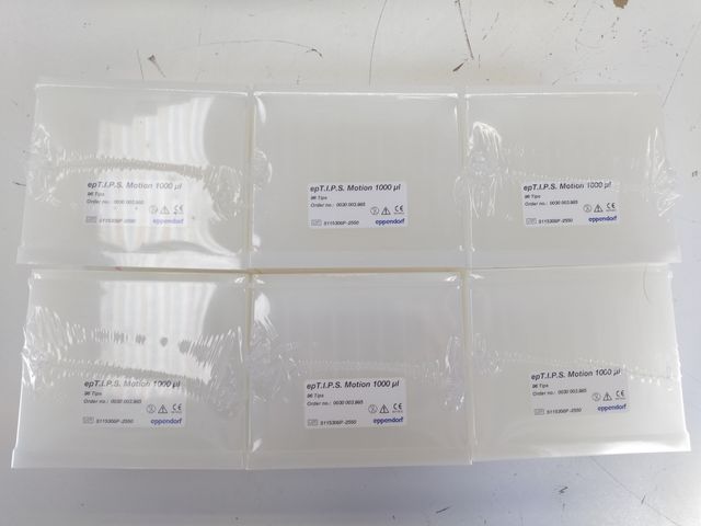 epT.I.P.S. Motion pipette tips, Pipettenspitzen, PCR clean, 1000 µL, 864 Tips (6 Racks)