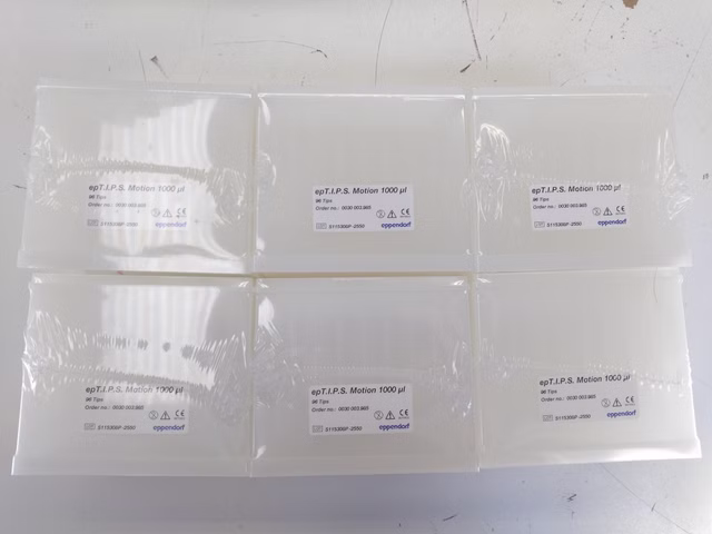 epT.I.P.S. Motion pipette tips, Pipettenspitzen, PCR clean, 1000 µL, 864 Tips (6 Racks)