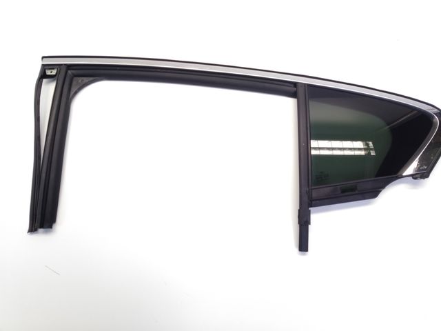 Original Ford Focus mk4 Fensterführung Hinten Links 2346685