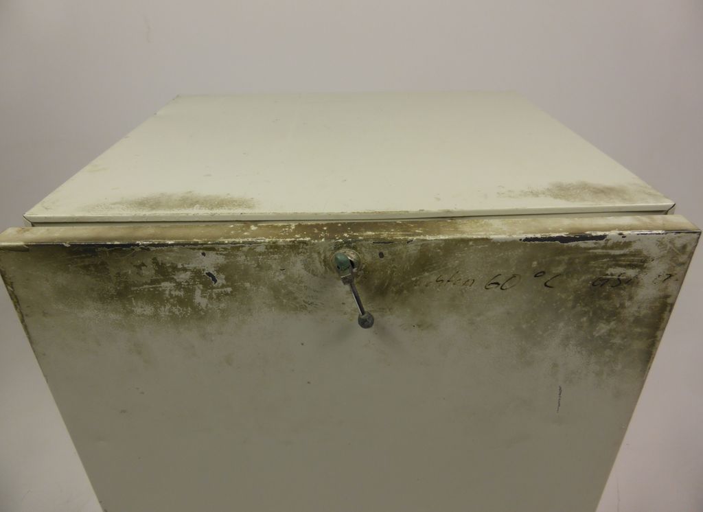 MLW WST 5010 Trockenschrank Heißluftsterilisator Wärmeschrank 250°C 35