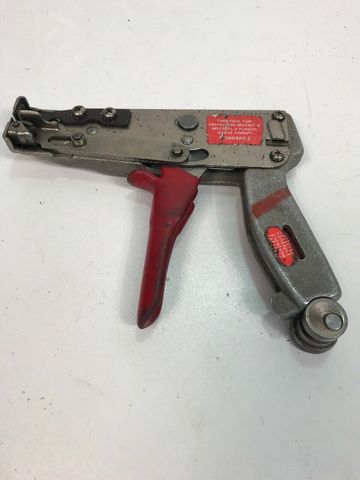 Zange WT-197, DGV 6770, 319,67 €