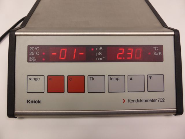 Knick Konduktometer 702  Leitfähigkeits- und Temperaturmessgerät