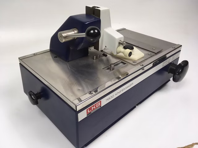 LKB Bromma 7800 Glasmesserbrecher Glass Knife Maker Knifemaker Ultramikrotomie