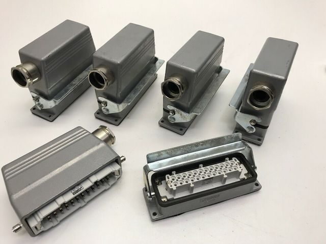 5x Phoenix Contact Stecker 1771888 und Gehäuse 1771930