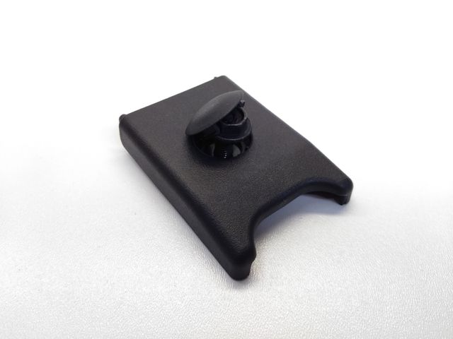 GM 95093330 Gurtschloss Verkleidung Opel Mokka – 3x