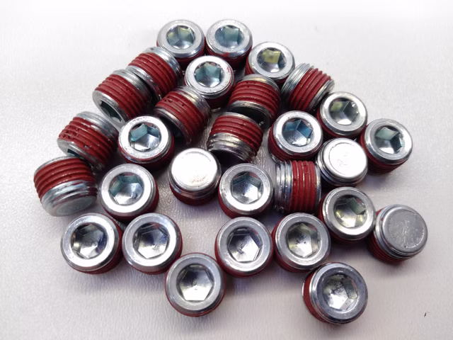 29x Original GM 11095513 Metall Schraube Stopfen Opel