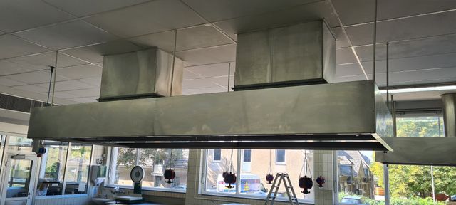 Gastro Dunstabzugshaube 400x180x40 Edelstahl Deckenhaube