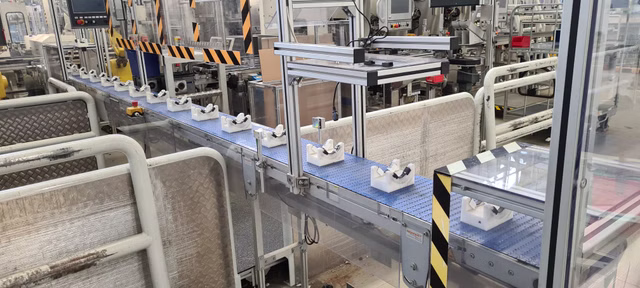 Geppert Band AM-F Aluminium Flachförderband mit Kunststoffmodulkette 7,30mx0,30m