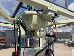 24310_11.jpg 24310_11.jpg