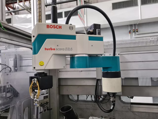 Bosch Turbo Scara SR6 Roboter +  Steuerung Rexroth MA4/200-7301-M + RH04.0S
