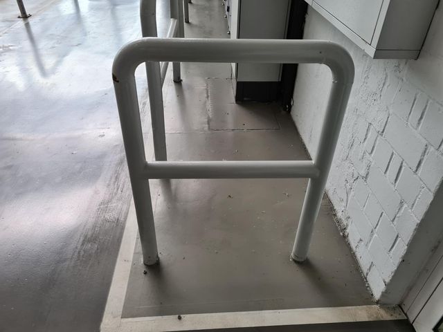 2x Rammschutz Anfahrschutz Schutzbügel Verkehrsschutz Rammschutzplanke 80x100cm