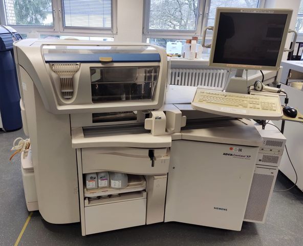 Siemens Advia Centaur XP Analysesystem Acridiniumester Immunoassay-Technologie