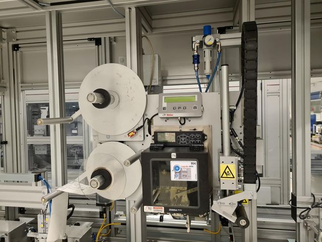 Bluhm Legi-Air 4050 RH Etiketten-Druckspendesystem Zebra ZE500-4 Druckmodul 