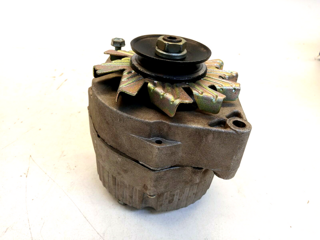 Hyster 3114953 Alternator 12V 45A Lichtmaschine Dynamo W5 Motor Getriebe