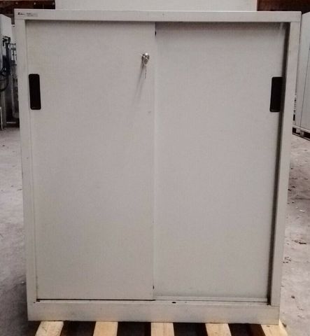 Lista Schiebetüren Schrank Regalböden 120x100x50 