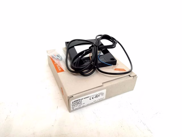 Ifm Efector 200, 02D902, Backlight RED 50x50, AD T77, 625mm, externe Beleuchtung
