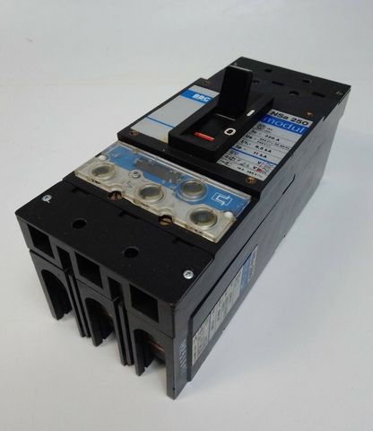 BBC NSA 250 Leistungsschalter 320A circuit breaker