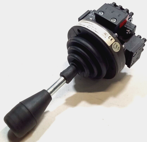 Euchner 018372 Einhebel Befehlsgerät KCB2A2A2A2A0000WZ Einhebel-Befehlsgerät