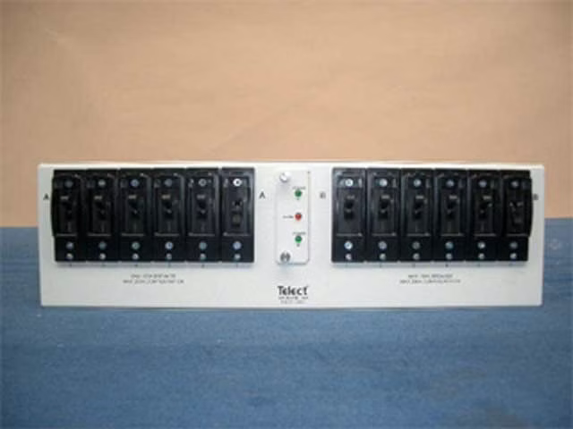 Telect Sicherungspanel 200 Ampere 48 Volt +/-24 Volt