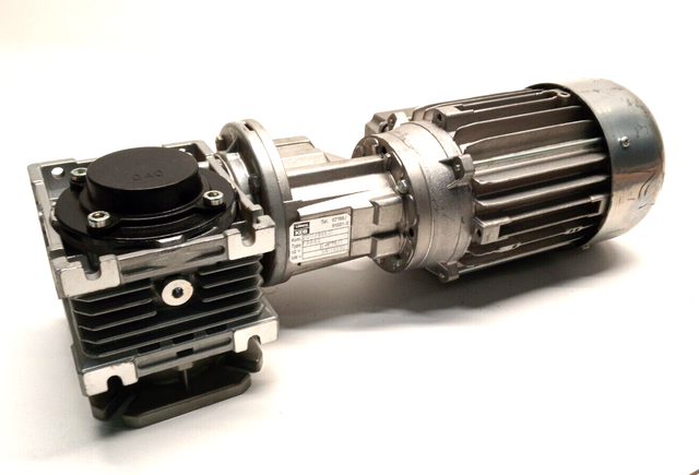 KEB Laipple M63A4 Motor + FXA63 Getriebe i=6,18:1 + NMS40/FXA63 i=185,4:1
