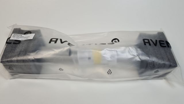 Aventics R480150043 Zugstagenzylinder RTC-DA-016-0250-BV-MM00S005LP000P0P0
