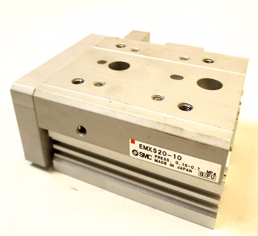 SMC EMX S 20-10 pneumatisch Kompaktschlitten / Liniereinheit