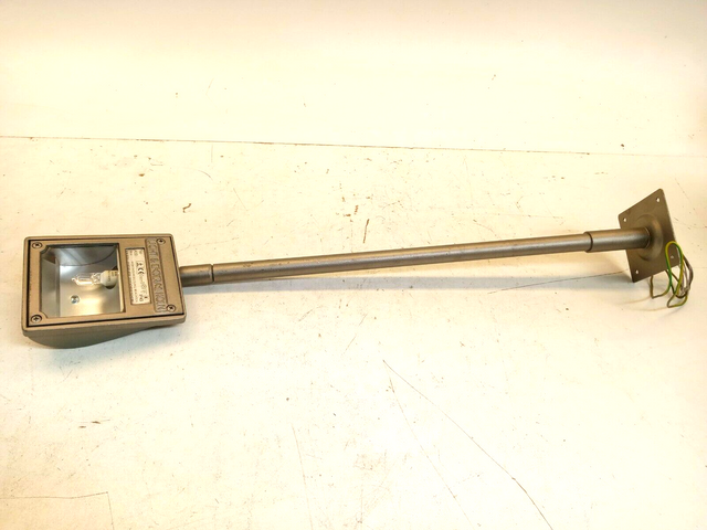 Licht-Konzept & Form A50 Strahler Beleuchtung mit Befestigung LED-Strahler 66cm