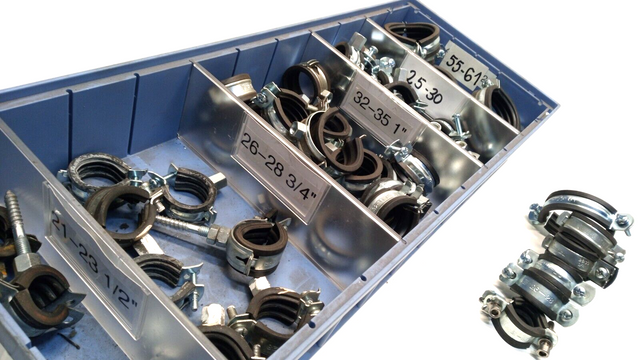 1x Posten Rohrschellen Gelenkrohrschellen 21mm-61mm 52 Stk. mit Anschlussgewinde