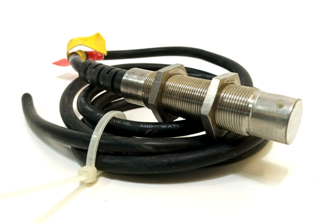 Allen Bradley Guardmaster 440N Berührungsloser Sicherheitsschalter, 24V dc