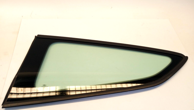 Ford 2178096 Fiesta Seitenscheibe H1BB-B29751-A*/B* Dreiecksscheibe Scheibe Glas
