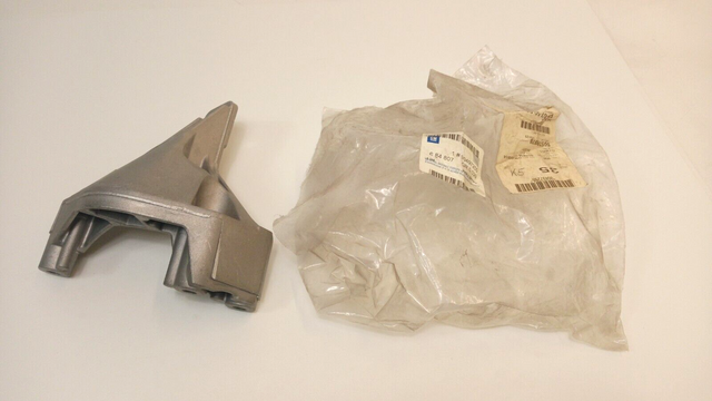 Opel 90497255 Vectra Motorhalterung 684807, Motorhalter Federung, GR.0.029