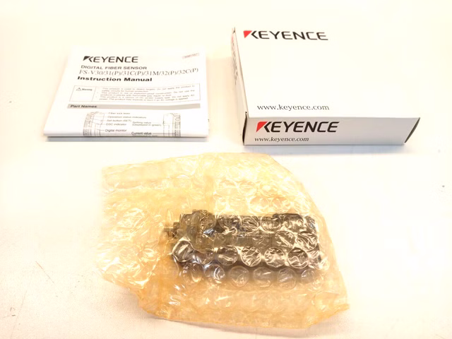 Keyence FS-V31CP Lichtleiter Messverstärker, mit M8 Stecker Haupteinheit PNP OVP