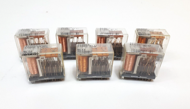 7x Siemens Steckrelais V23054E1020W137 Kammrelais
