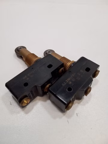 2x Honeywell Einrastschalter BZ2RQ784