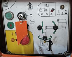 32762_12.jpg 32762_12.jpg