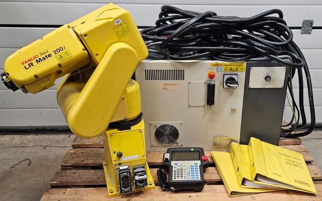 FANUC LR Mate 200i Automatisierungsroboter Roboter Industrieroboter + Steuerung R-J2