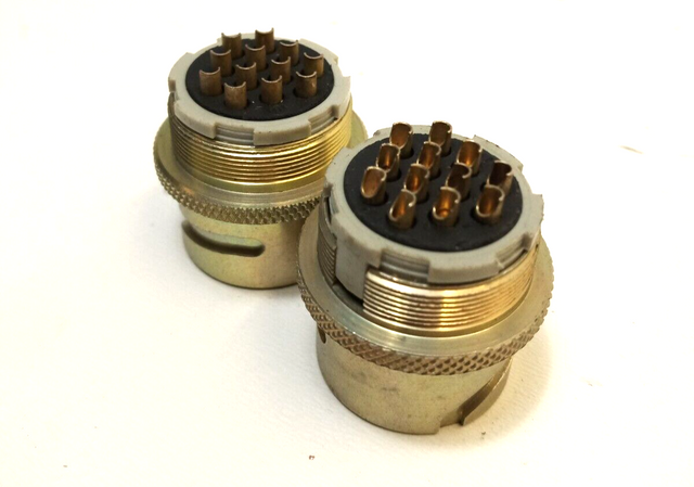 2x SOURIAU poliger Steckverbinder Stecker Steckereinsatz 87 52, 8 40 3, 12 