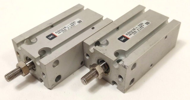 2 x SMC CDU16-15D Pneumatisch, Zylinder, Kurzhubzylinder, 0,7MPa (Lagerspuren)