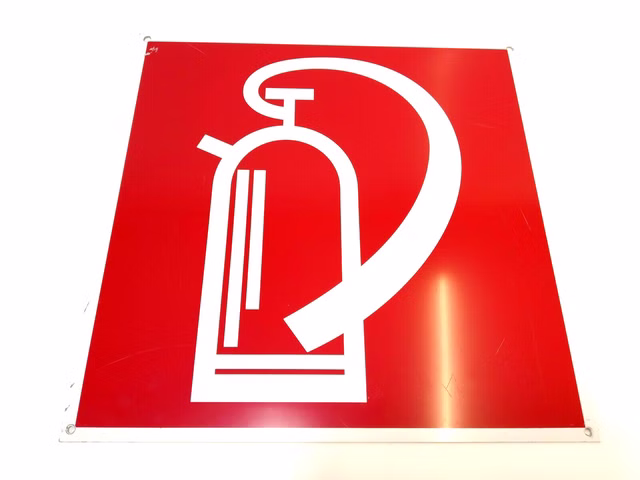 Feuerlöscher Schild F001 45x45 cm alte Norm Warnschild Hinweisschild