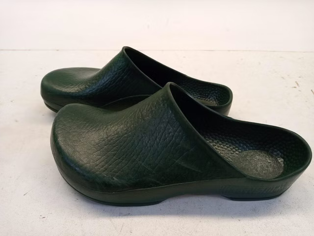 Birkenstock Plogs Mediplogs Clogs Gr. 36 / 37 grün Praxisschuhe Schuhe Sandalen