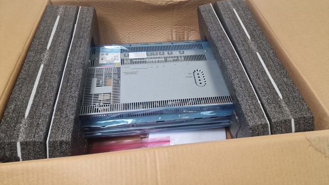 Siemens Simatic Panel 15'' Touch 6AV7861-2TB00-1AA0,  6AV7 861-2TB00-1AA0