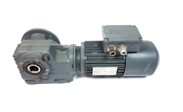 SEW Eurodrive KAF37 DT80K4/BMG/TH Kegelrad-Getriebemotor BS24 0,55 Kw IP54