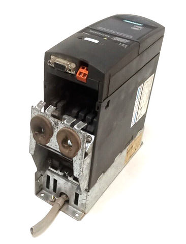 Siemens Micromaster 420 6SE6 420-2UD17-5AA1 E: B05/1.18+Siemens Micromaster 4