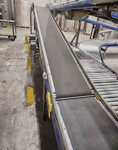 SSI Schäfer Steigförderband 3-teilig Gurtförderer 6540 x 370 mm Förderband