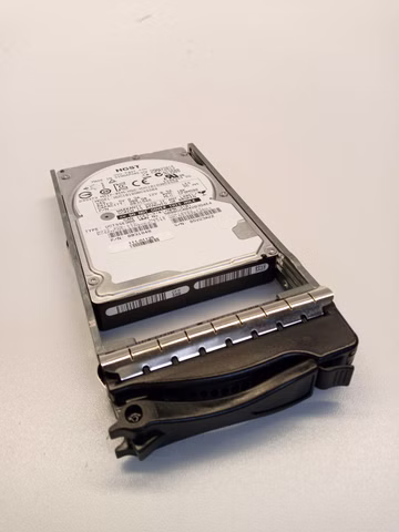 HGST HUC101890CSS204 HDD SAS 900 GB 12 Gbit/s  – 2,5 Zoll Festplatte + Hot Swap