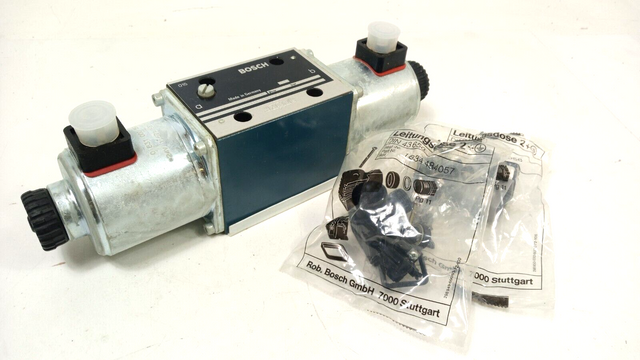 Bosch 0 810 001 002 Wegeventil 081WV10P1N101WS024/00A0, 315 BAR