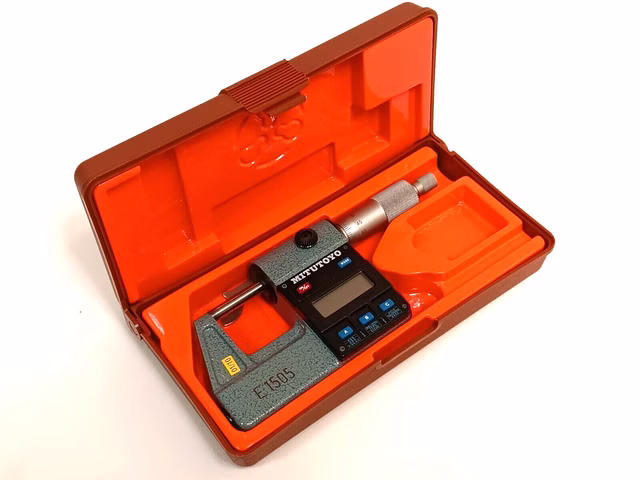 Mitutoyo Digimatic Mircrometer 293-111 Bügelmessschraube 0-25 mm 0.001mm